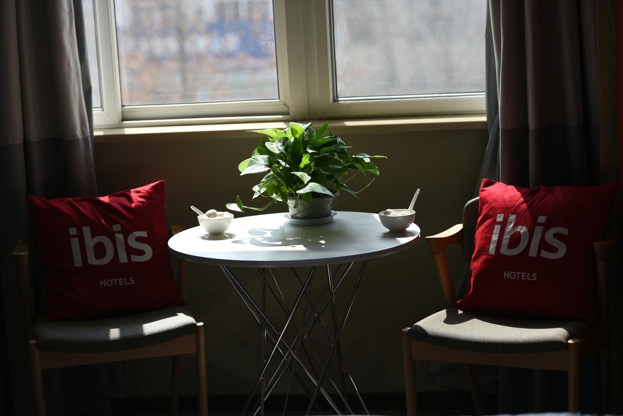 Ibis Xi'An Lintong Huaqing Hot Spring Hotel מראה חיצוני תמונה