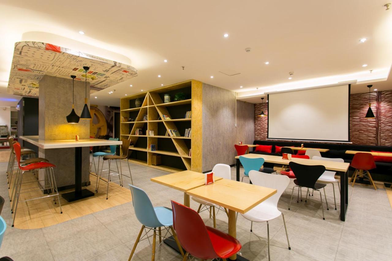 Ibis Xi'An Lintong Huaqing Hot Spring Hotel מראה חיצוני תמונה